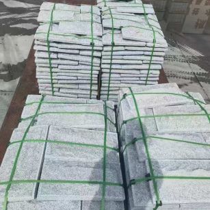 郴州 芝麻白蘑菇石装车出货