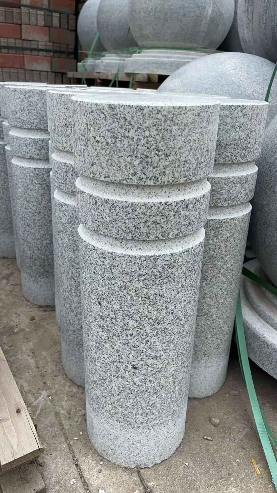 郴州 芝麻白花岗岩挡车柱、隔离柱多少钱