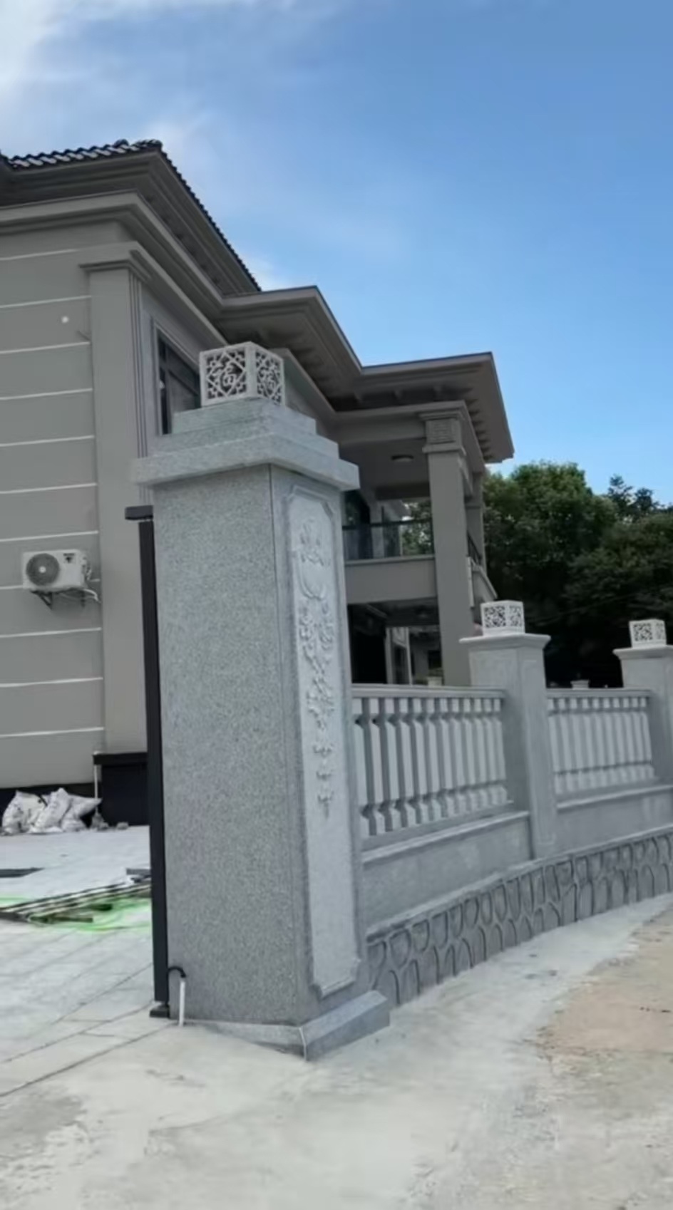 郴州 芝麻白别墅围墙栏杆，私人订制