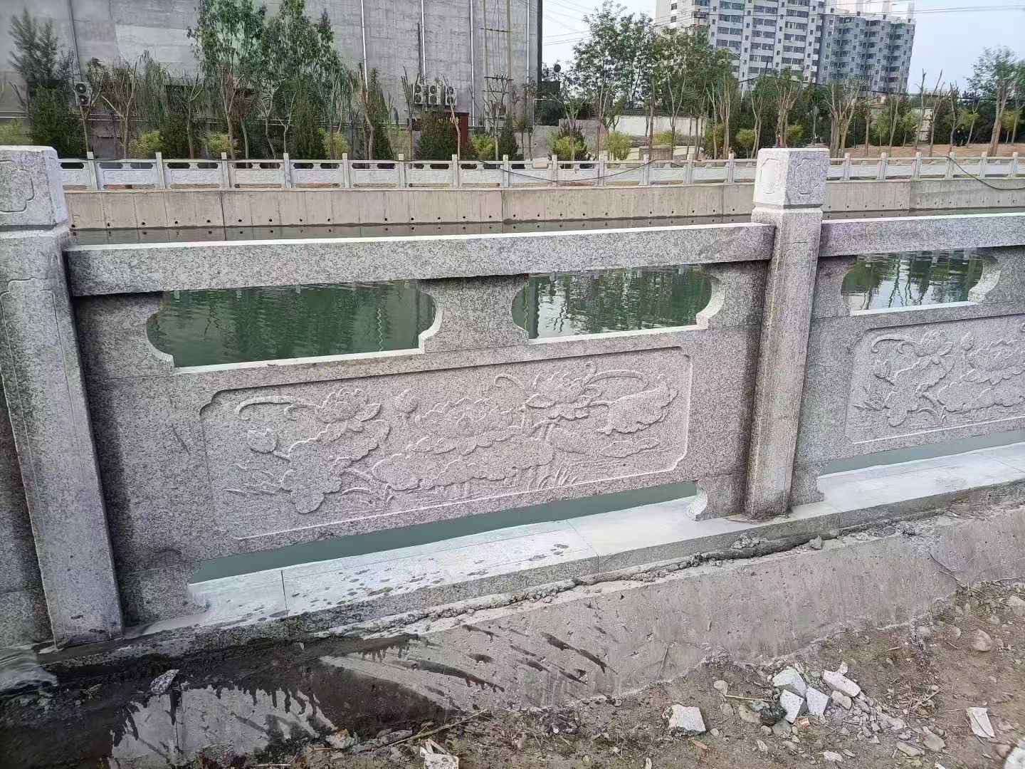 郴州 芙蓉白大花桥梁、河道，石材栏杆、围栏、护栏