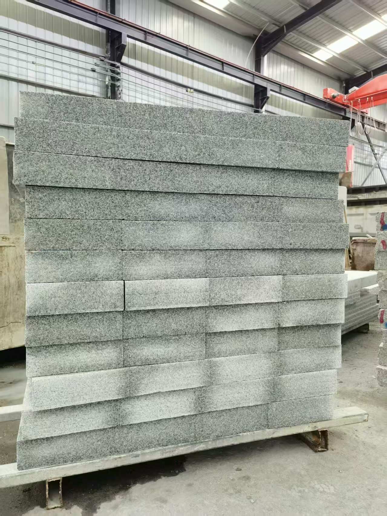 郴州 芝麻白10公分300*600广场地铺，A料定制，尺寸标准，厚薄均匀